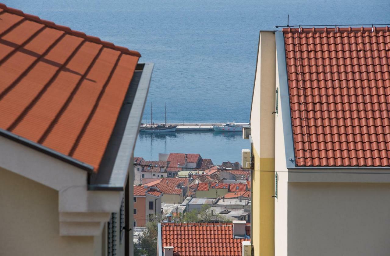 Apartments Nataly With Free Parking Makarska Exterior photo